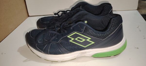 spadrille sport LOTTO Taille 43