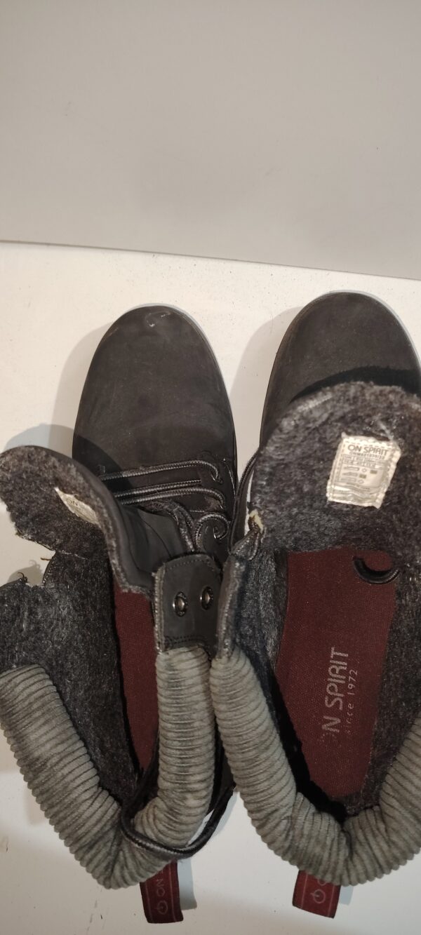 chaussure ON SPIRIT 1972 Taille 47 – Image 4
