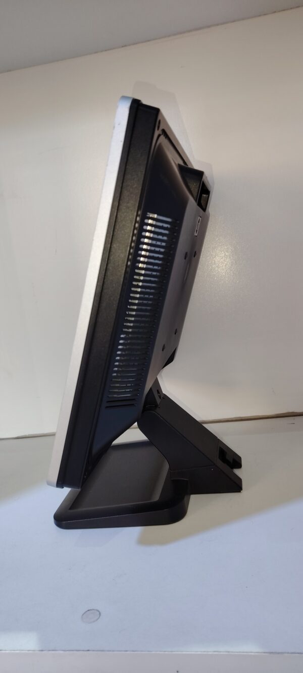 Moniteur HP Compaq LE1711 LCD (Remis à Neuf ) – Image 5