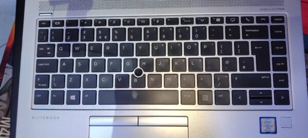 pc portable HP ELITE BOOK i5 8eme 8/256 – Image 4