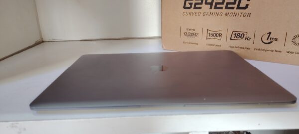 MacBook Air m1  ocation une bon etat  8/256 – Image 4