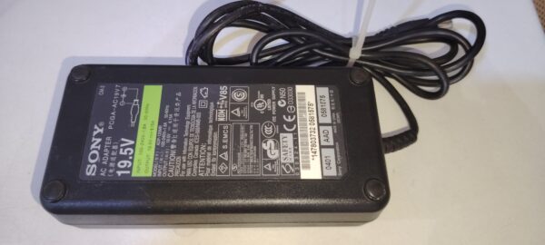 Chargeur SONY  D'origine 19.5V- 6.15A