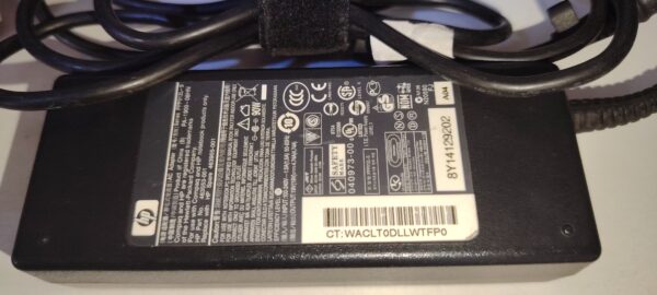 chargeur PC HP 19V/4.74A – Image 2