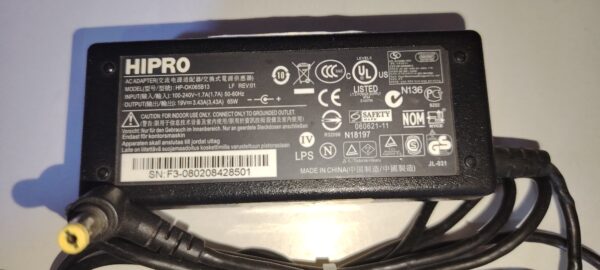 chargeur HIPRO D'origine 19V / 3.43A 65W – Image 3