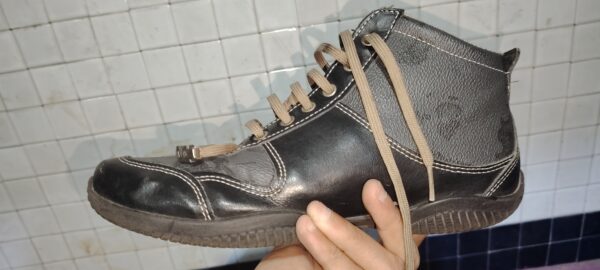 Chaussure D'origine  HLASSL Italien taille 39 – Image 3