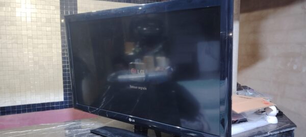 Présentation de la TV LG 42LK430 ocation bon etat – Image 3