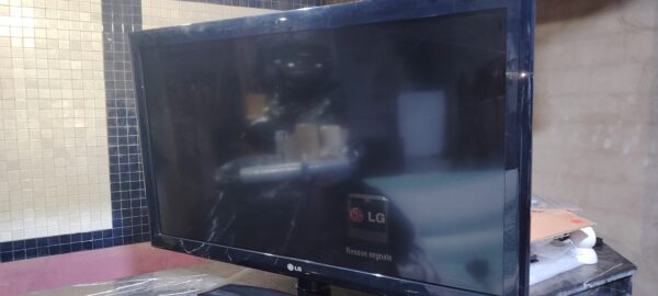 Présentation de la TV LG 42LK430 ocation bon etat – Image 4