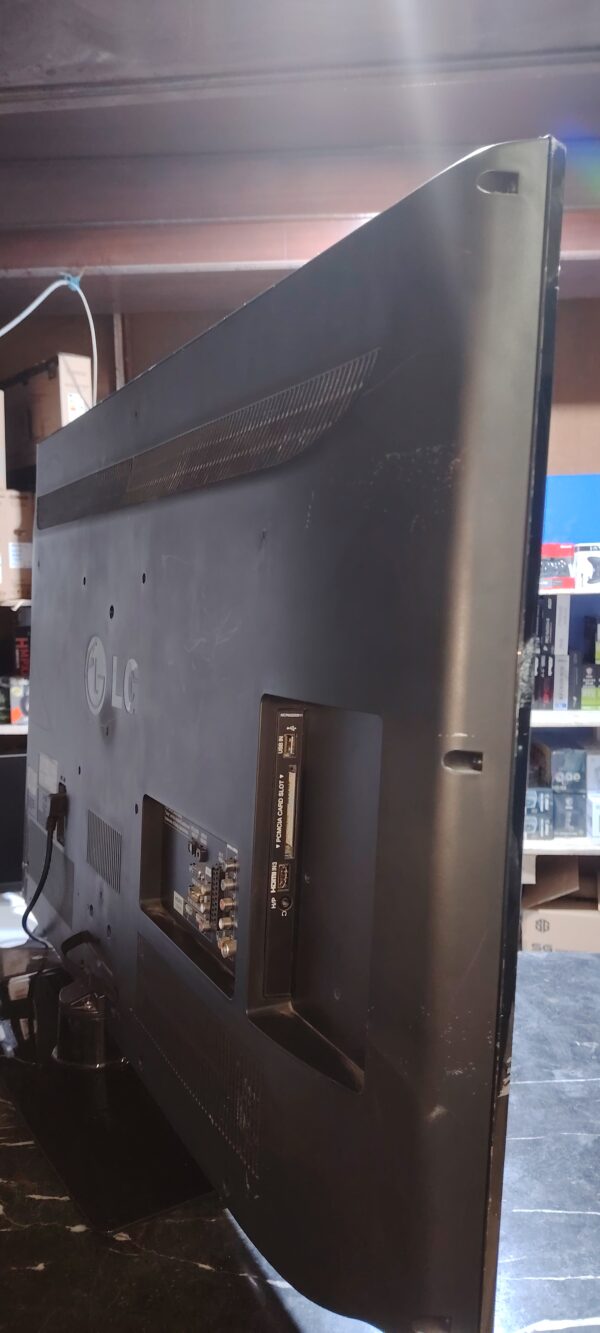 Présentation de la TV LG 42LK430 ocation bon etat – Image 7