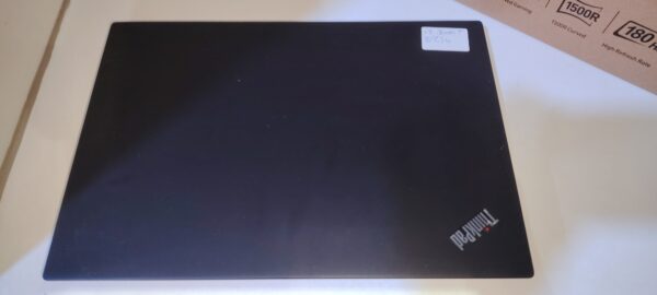 PC Portable Lenovo TACTIL i7 8eme 8/256 ThinkPad