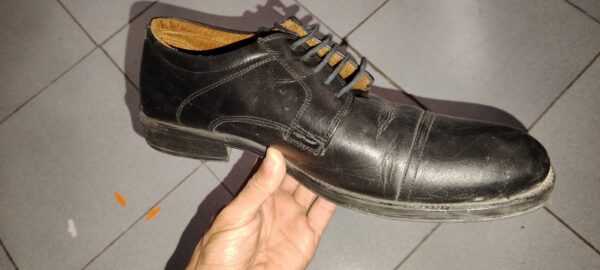 Chaussure D'origine TATA italien Taille 44 – Image 3