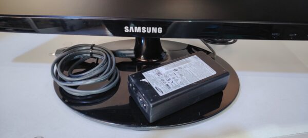Mouniteur Samsung SyncMastre S22B150N – Image 4