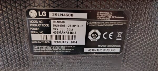 TV LG 29LN450B 19V 3.2A – Image 8