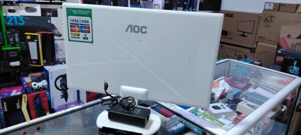 Mouniteur AOC e2243Fws Port VGA ocation – Image 4