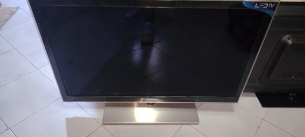 À retenir de la TV SAMSUNG UE40C6000 ocation