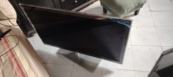 TV samsung UE40C6000 50Hz 140W FULL HD ocation – Image 7