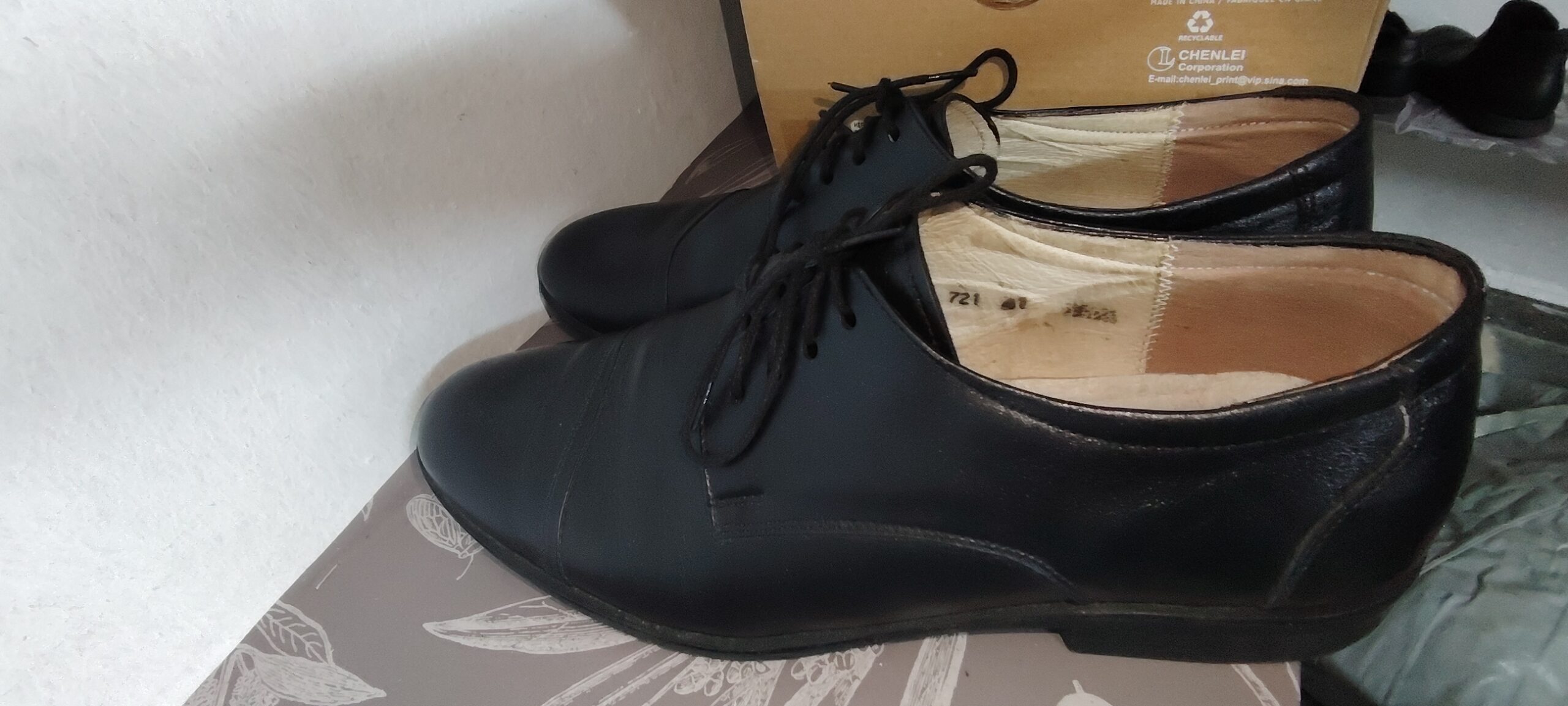 Chaussure Classice Bon etat taille 42 pierre cardin