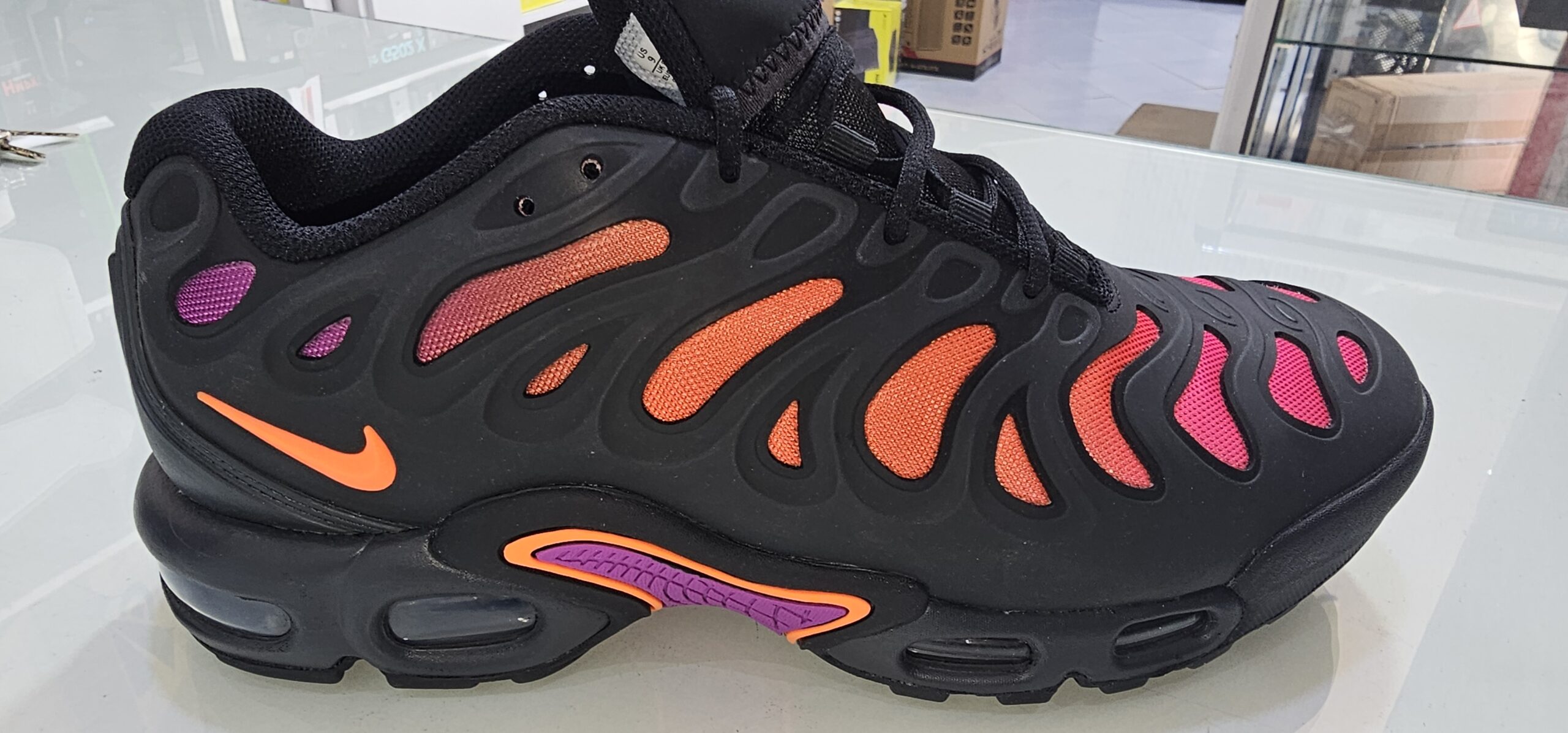 NIKE AIR TN Original taille 42.5 (neuf) – Image 7