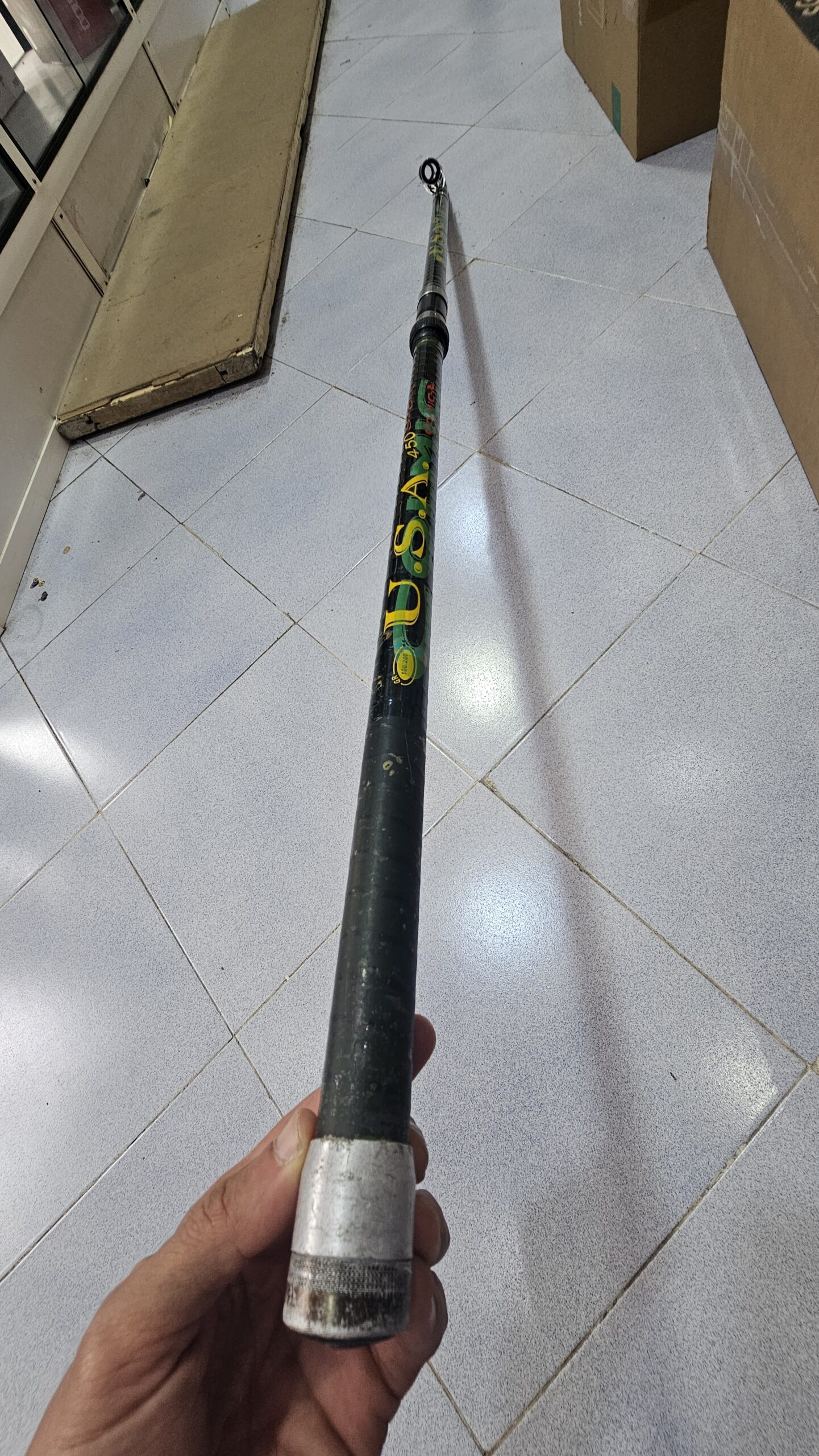 Canne a pèche CARBONE COLMIC 4.27m